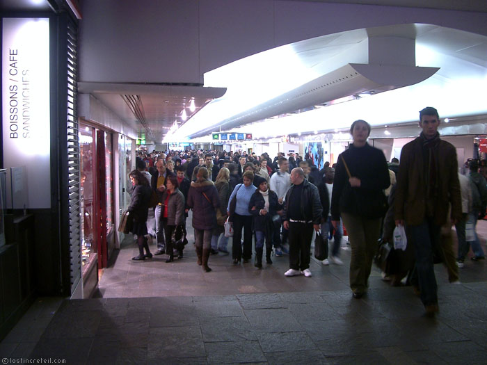 Rue Basse - Forum des Halles - Paris